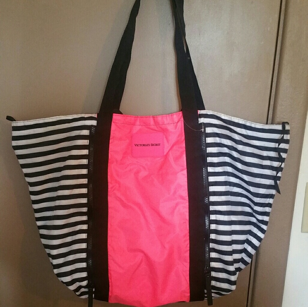 Victoria's Secret weekender